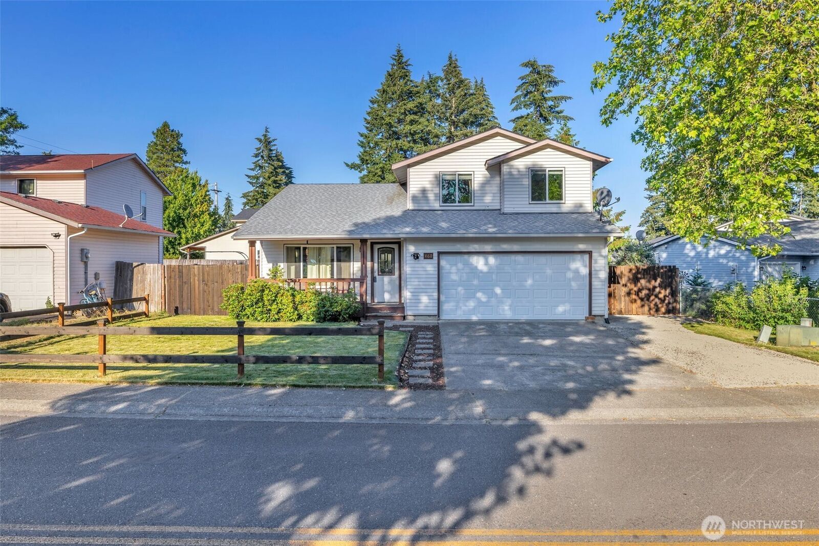 Property Photo:  460  Meadow Lane  WA 98532 