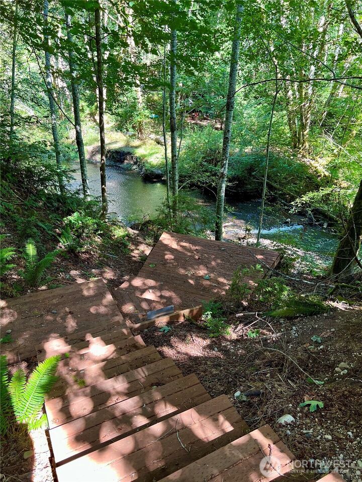 Property Photo: 560 E Dartmoor Drive 138 WA 98584