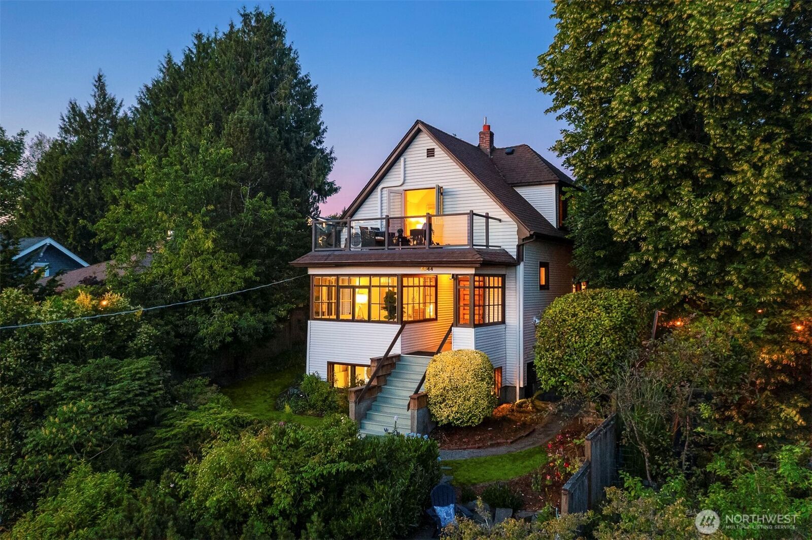 Property Photo:  6044  2nd Avenue NW  WA 98107 