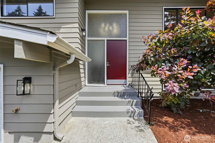 Property Photo:  1220 NW 201st Street  WA 98177 