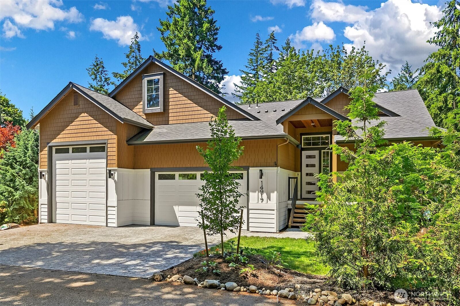 Property Photo: 14917 196th Avenue SE WA 98059