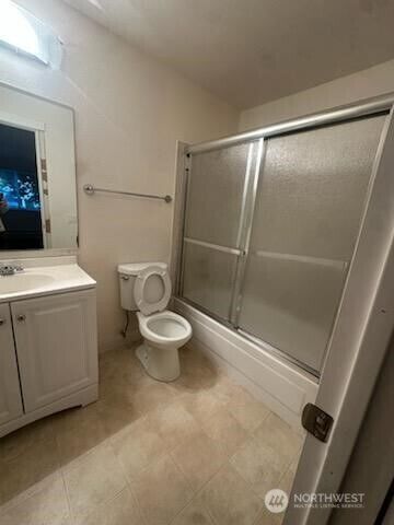 Property Photo:  15415  35th Avenue W E201  WA 98087 
