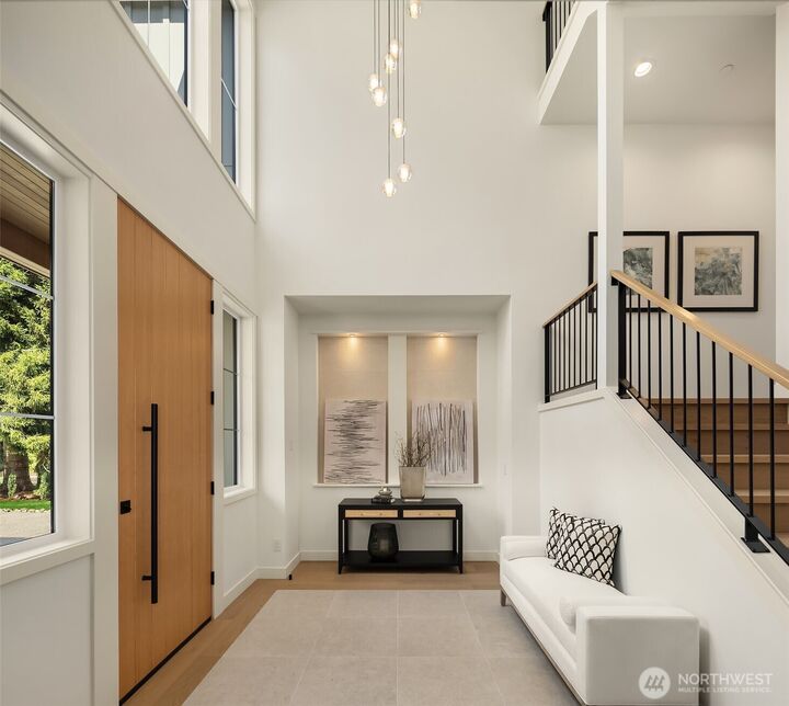 Property Photo:  10223 NE 24th Street  WA 98004 