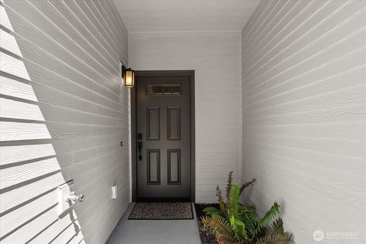 Property Photo:  312  164th Street SW D2  WA 98087 