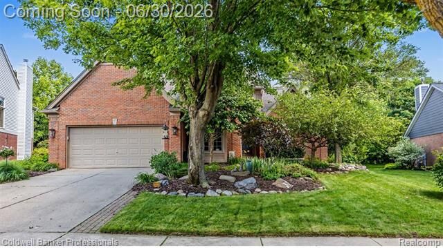 Property Photo:  1085 Bloomview Circle  MI 48307 