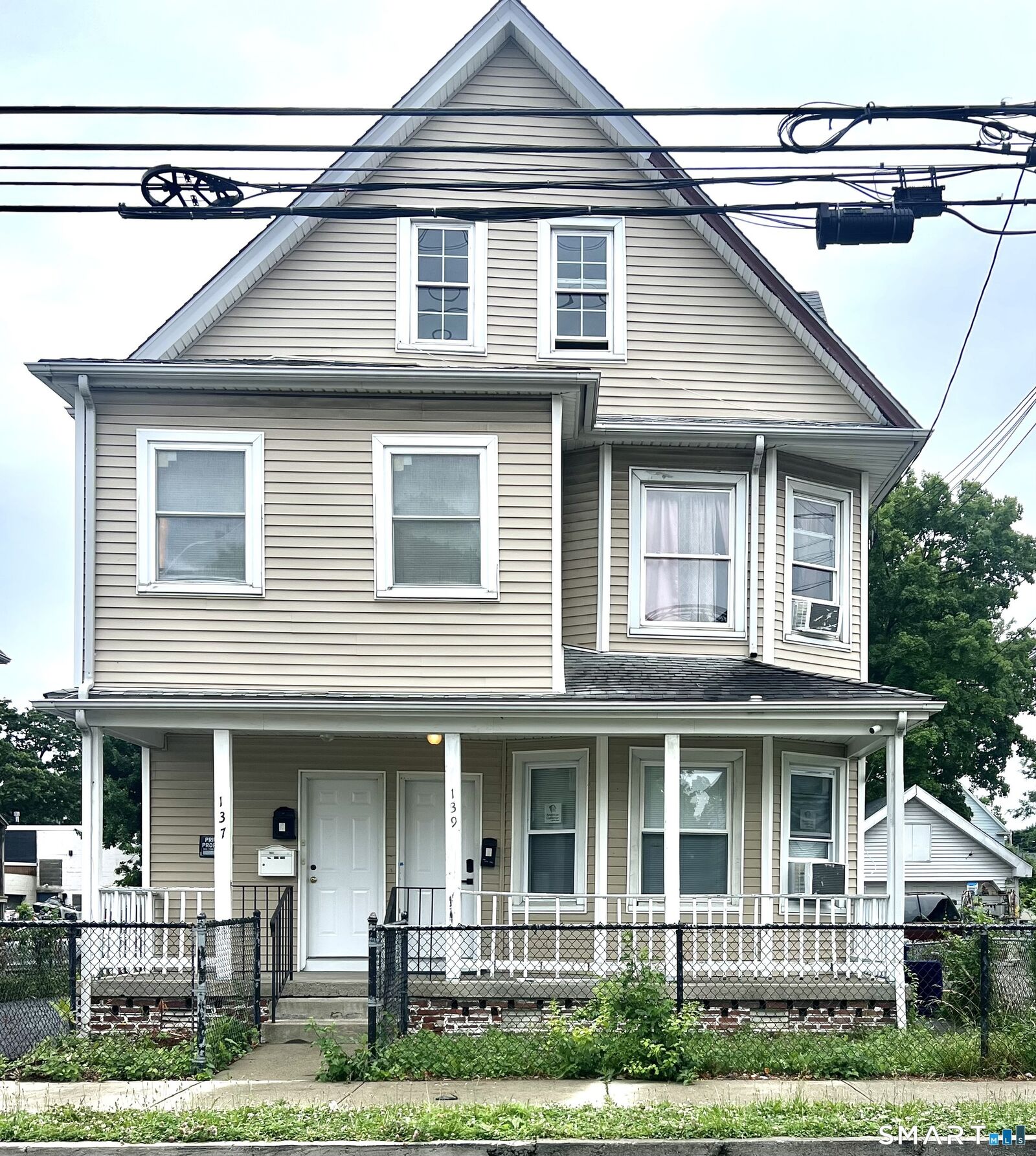 Property Photo:  137 Hollister Avenue  CT 06610 