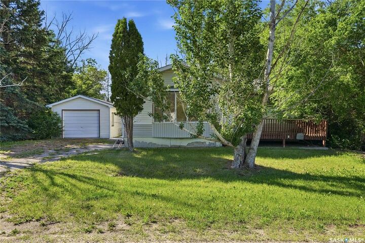 Property Photo:  635 Gardiner Street  SK S0G 2H0 