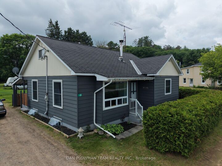 65 Inglis Street — photo 1