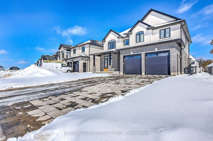 Property Photo: 944 Trailsway Avenue ON N6K 0K6