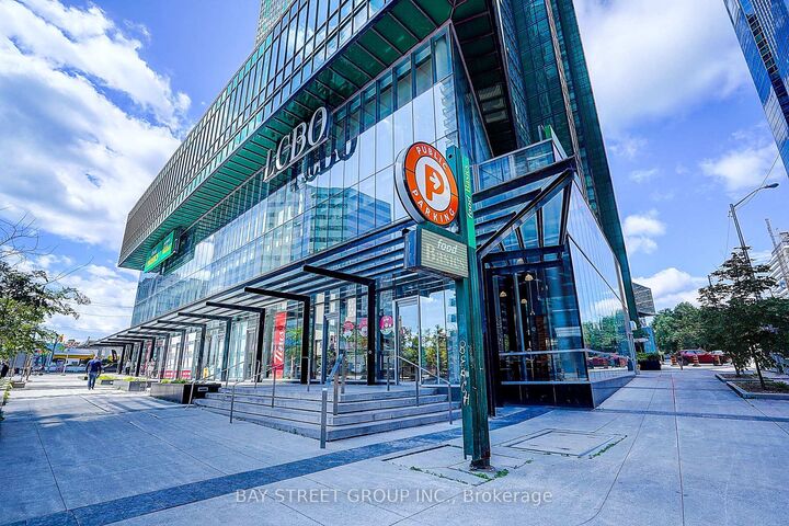 Photo de la propriété:  11 Bogert Avenue 3209  ON M2N 1K4 