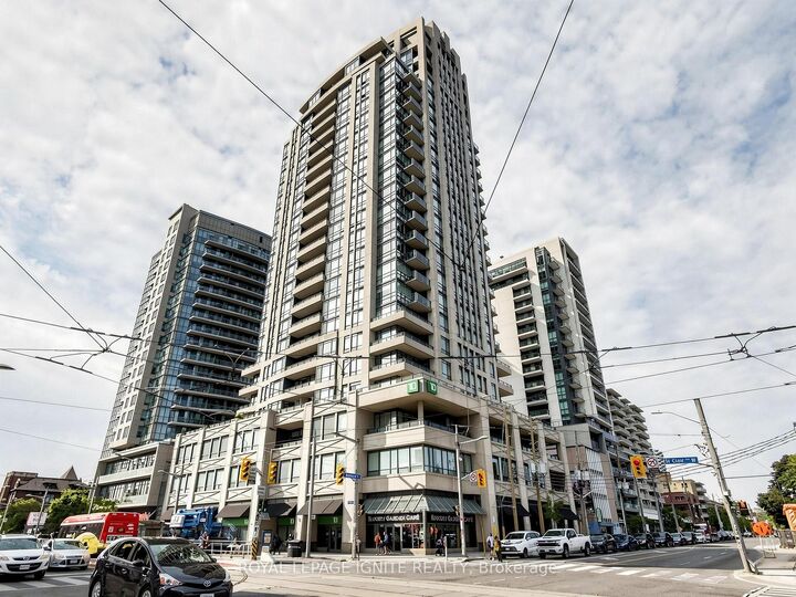 Property Photo:  500 St.clair Avenue W 204  ON M6C 1A8 