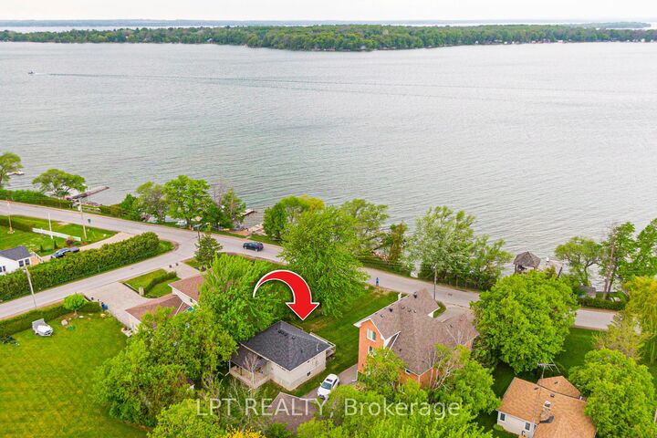 17 Lake Drive E — photo 1