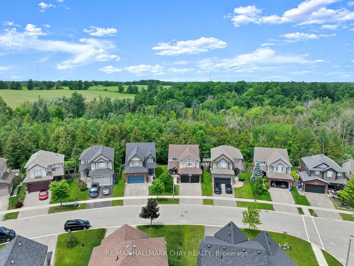 Property Photo: 192 Muriel Street ON L9V 3E3