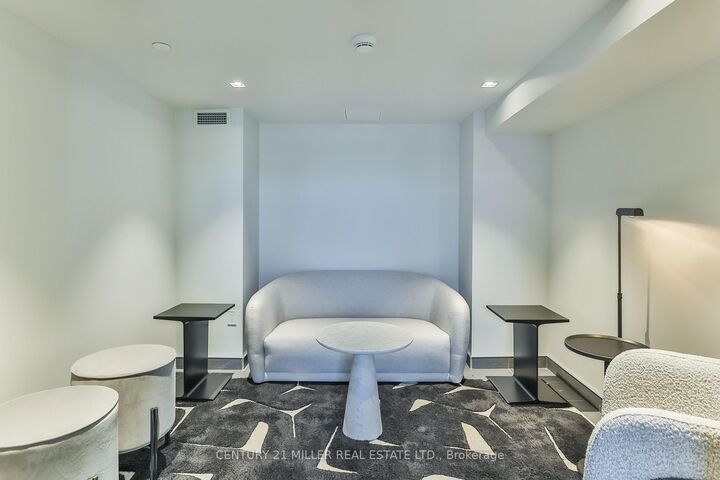 Property Photo:  1 Jarvis Street 1309  ON L8R 0A8 