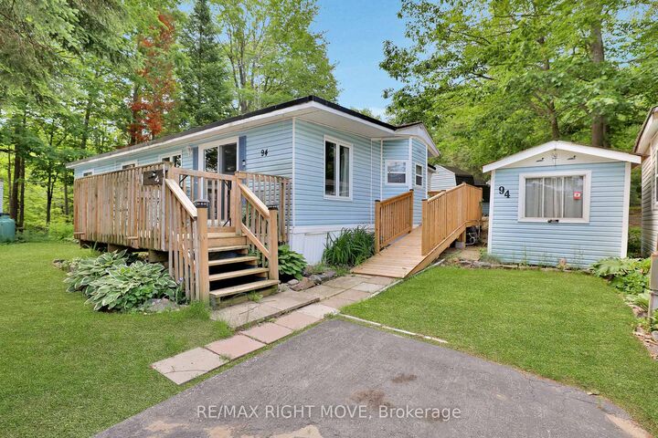 Property Photo: 1007 Racoon Road 94 ON P1P 0C5