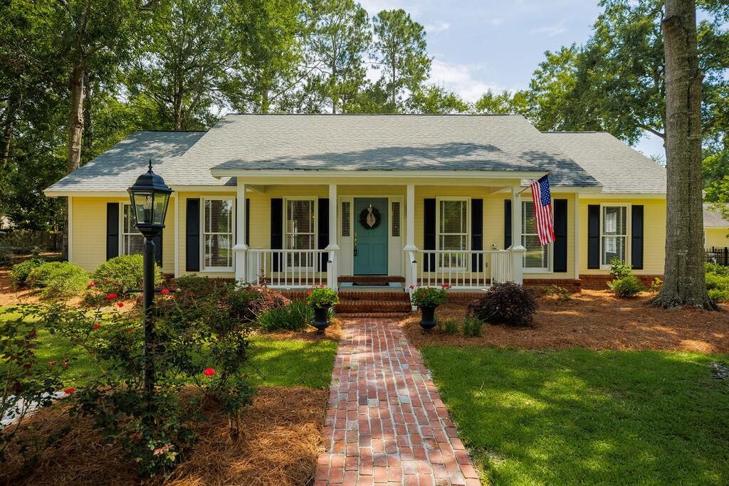 Property Photo:  4814 Springbrook Drive  GA 31632 
