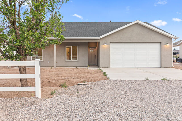 Property Photo: 335 W 230 N UT 84754