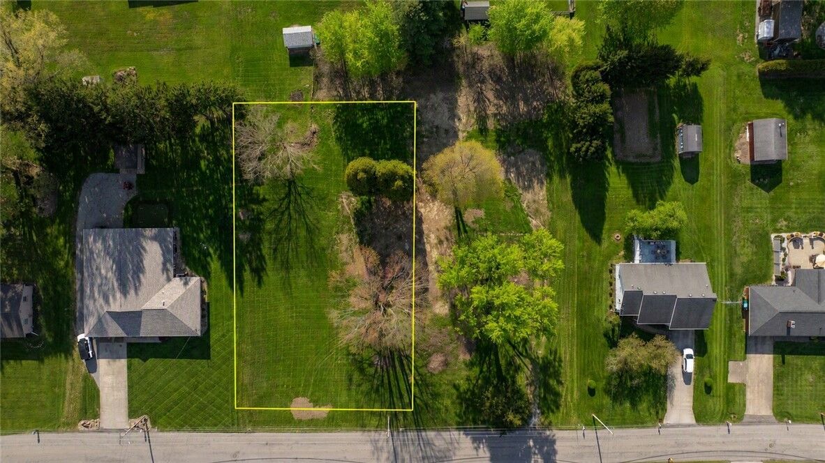 Property Photo:  856 Wilhelm Rd  PA 16148 