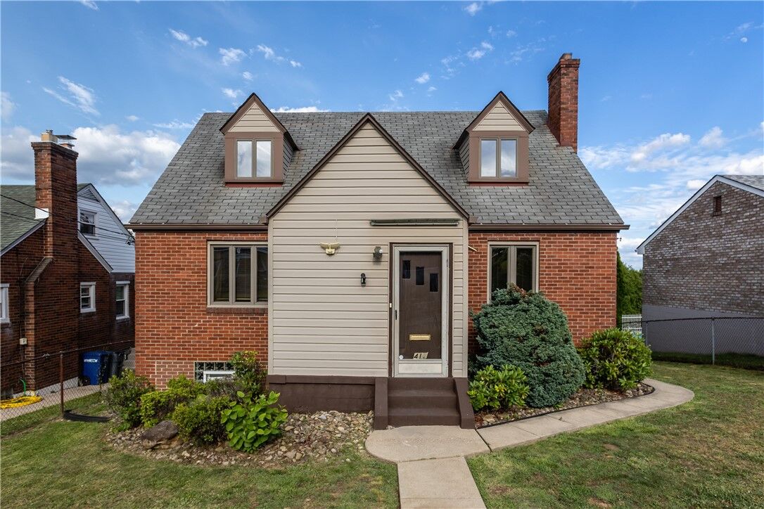 Property Photo:  412 Phillips Ave  PA 15136 
