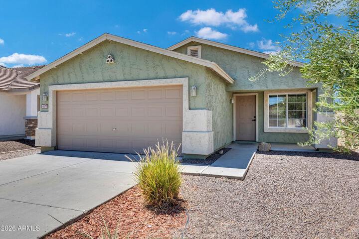 Property Photo:  4877 E Meadow Mist Lane  AZ 85140 