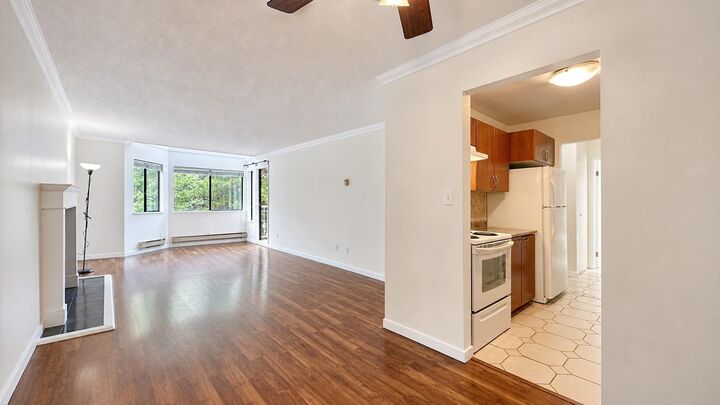 Property Photo: 9584 Manchester Drive 314 BC V3N 4R1