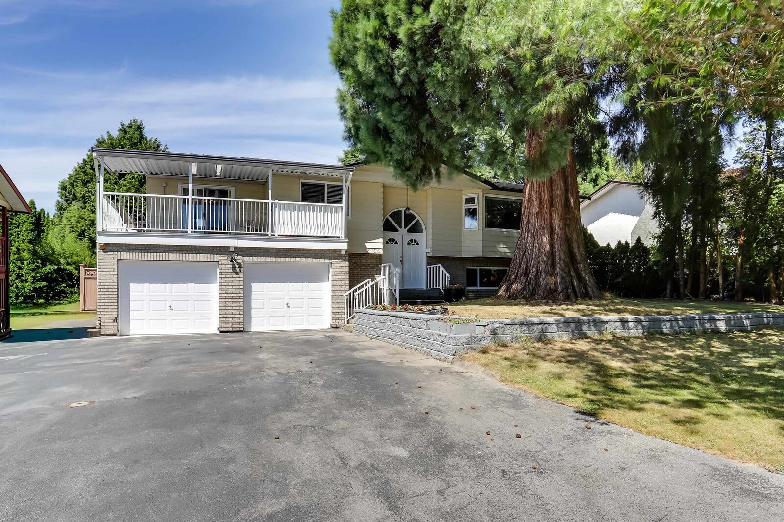 Property Photo: 15135 86B Avenue BC V3S 4V3