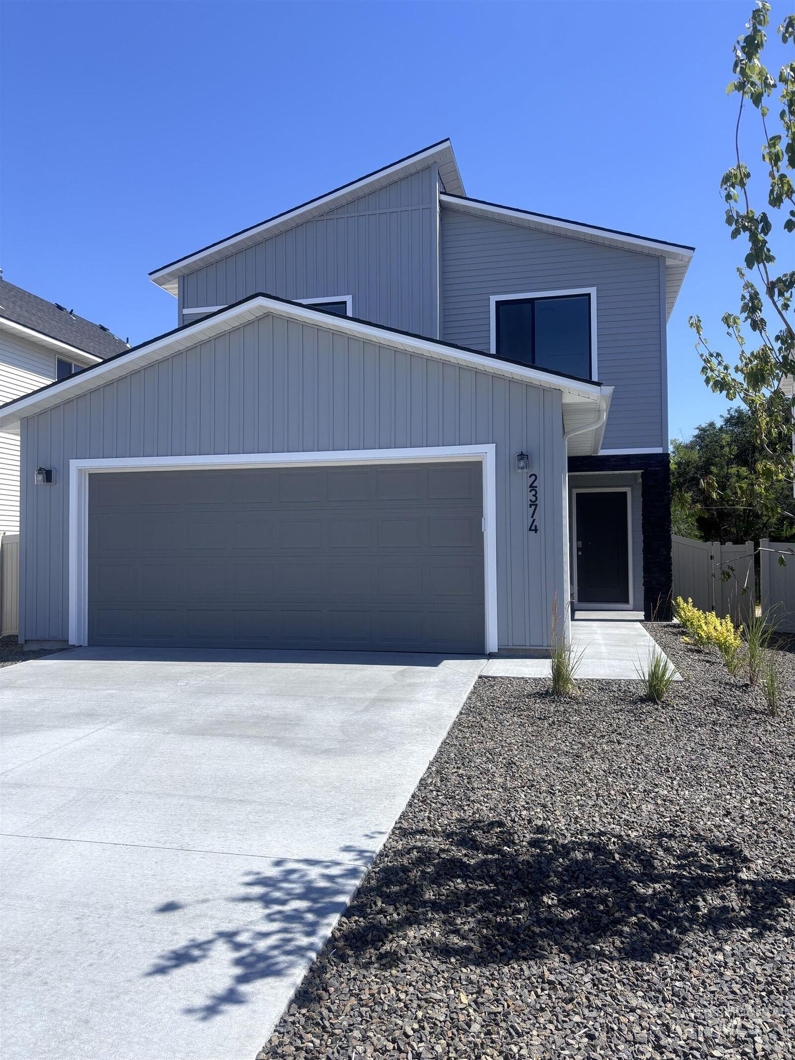 Property Photo:  2374 W Fallon Lp  ID 83651 