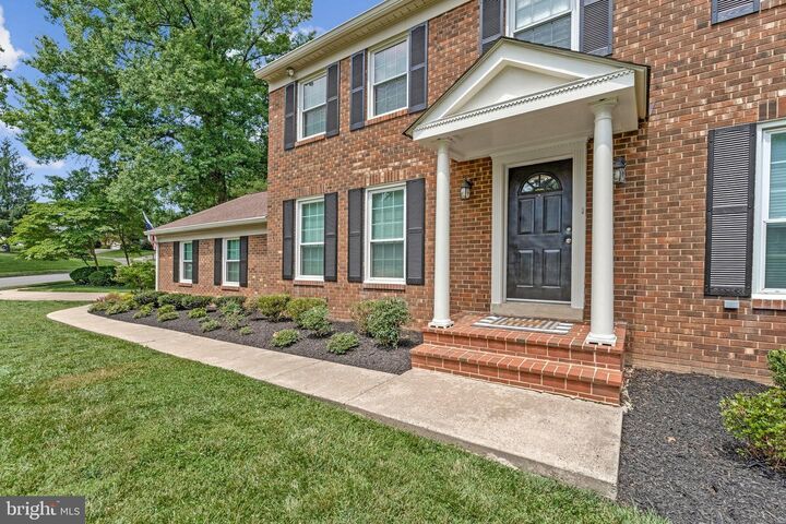 Property Photo:  8422 Blevins Way Court  VA 22182 