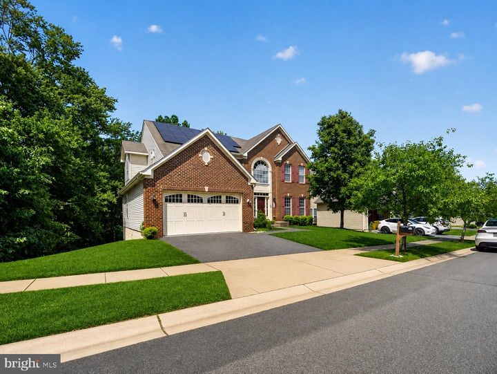 Property Photo:  1712 Allerford Drive  MD 21076 