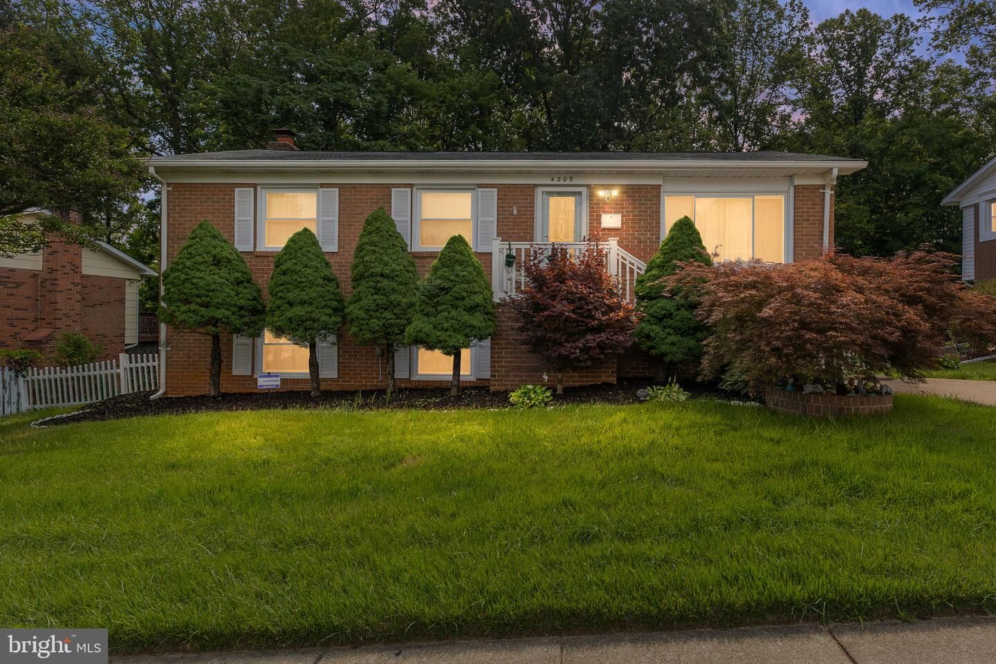 Property Photo:  4209 Evergreen Drive  VA 22193 