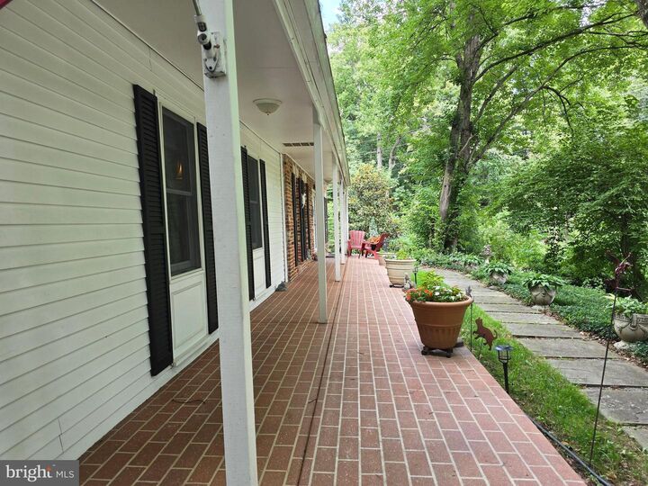 Property Photo:  16601 Briardale Road  MD 20855 