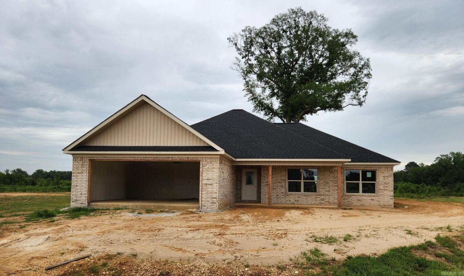 Property Photo:  1088 Duke Drive  AR 72011 