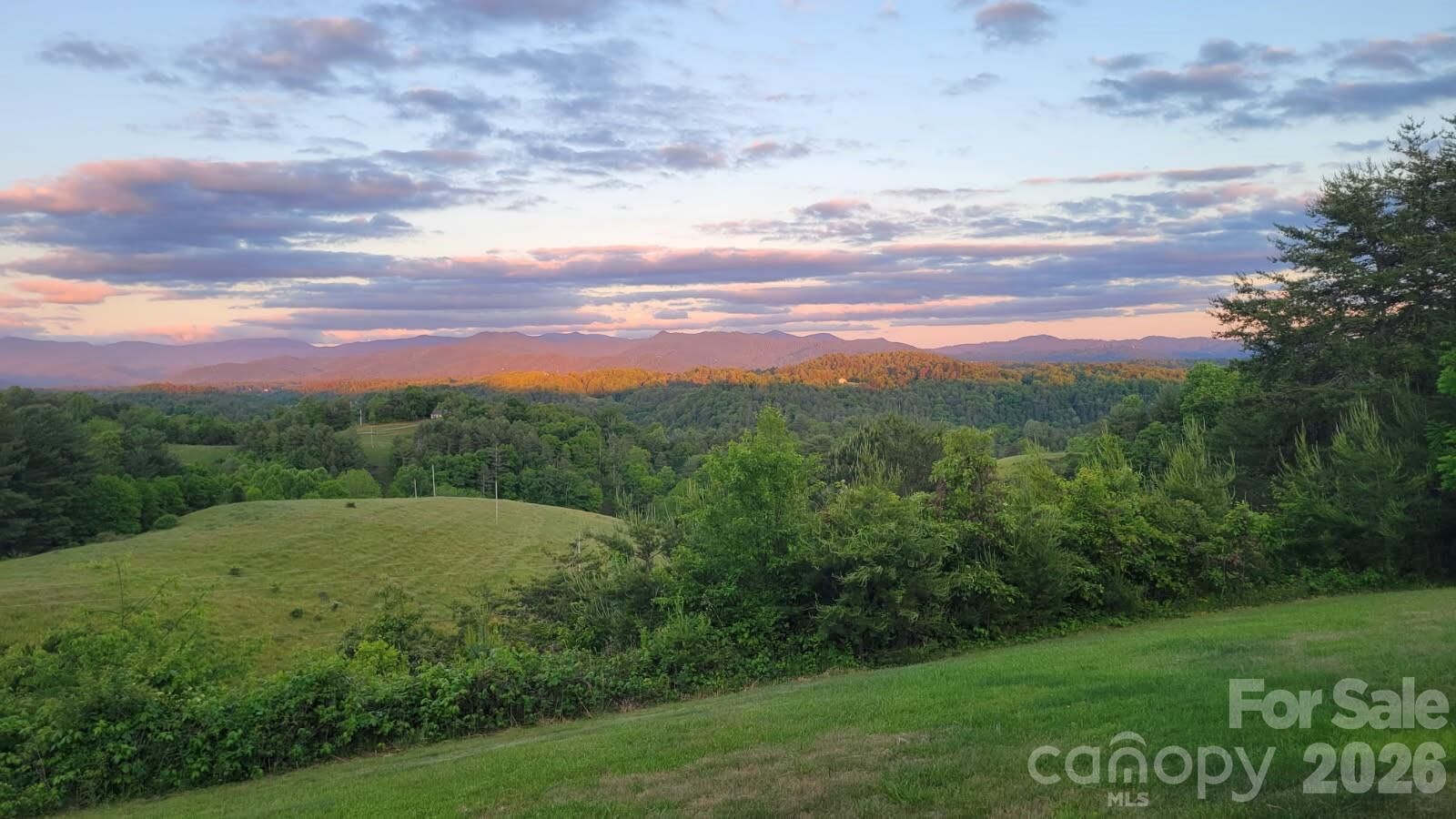 Property Photo:  1091 Windswept Ridge Road  NC 28753 