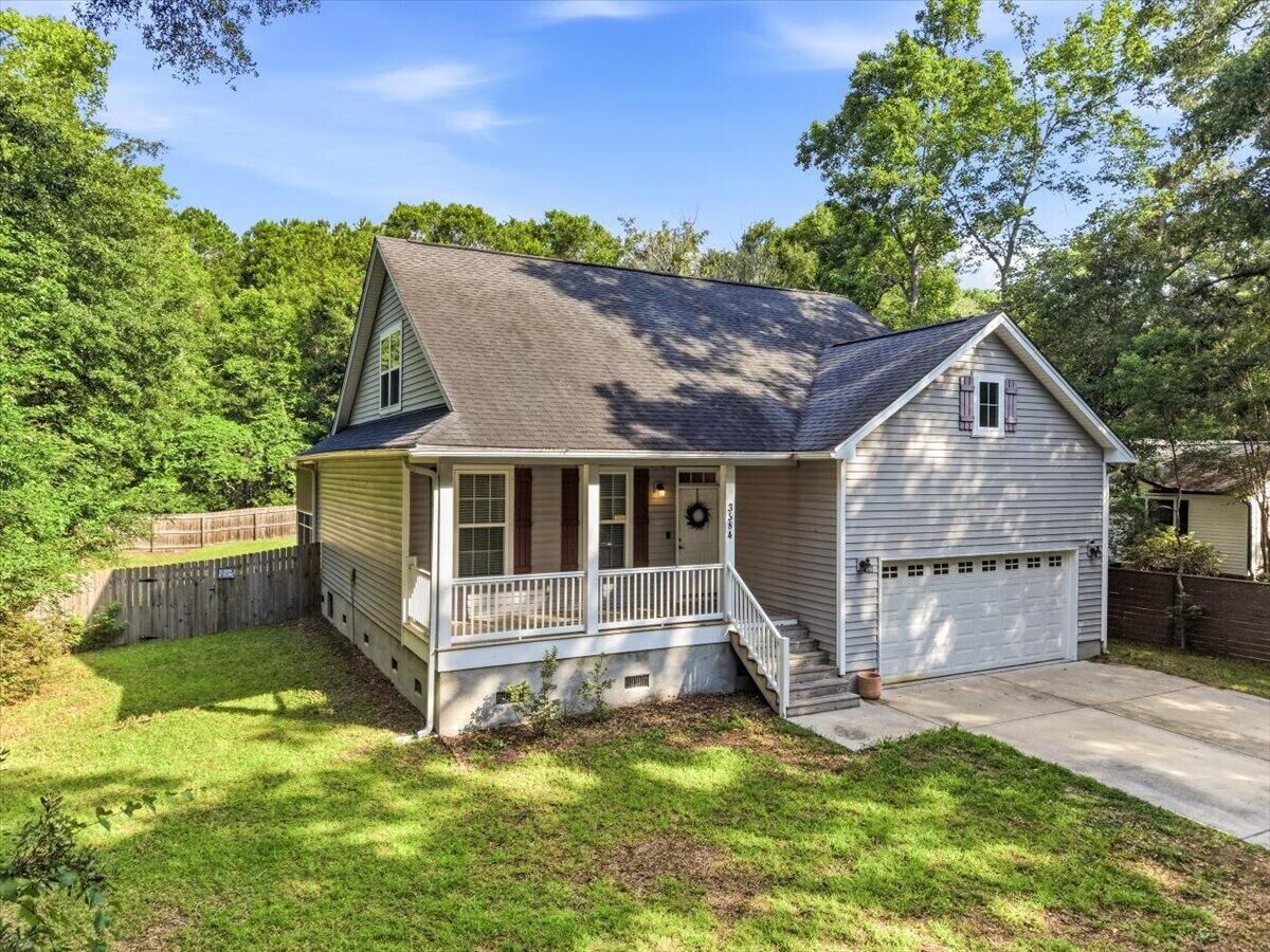 Property Photo: 3584 Berryhill Road SC 29455