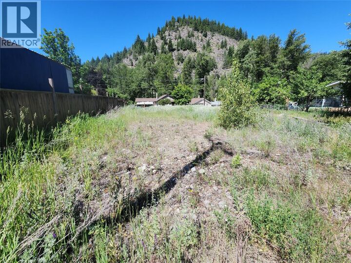 Property Photo:  S Silver Avenue  BC V0H 1J0 