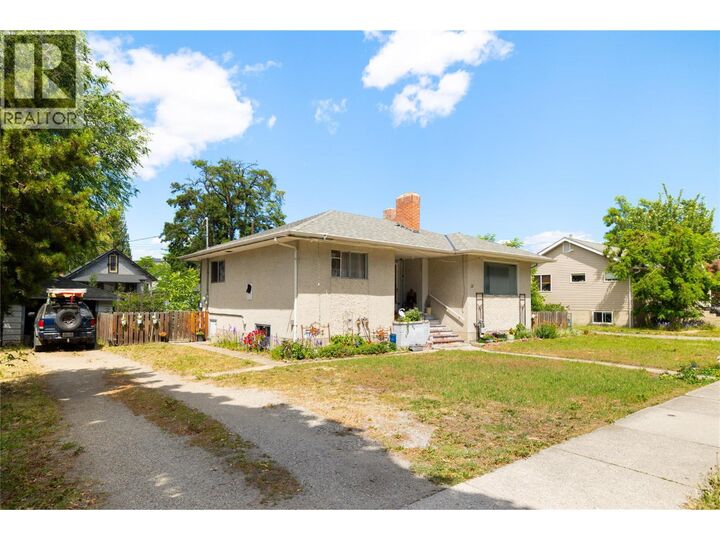 816 Leon Avenue — photo 1