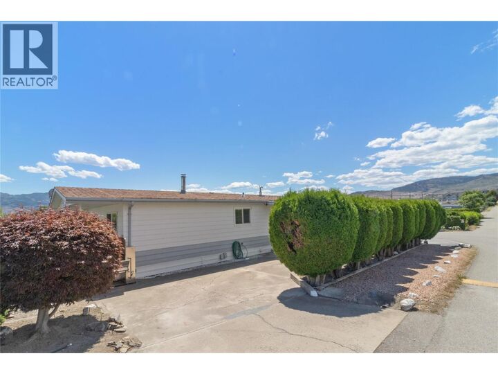 Property Photo: 2098 Boucherie Road 44 BC V4T 2A5