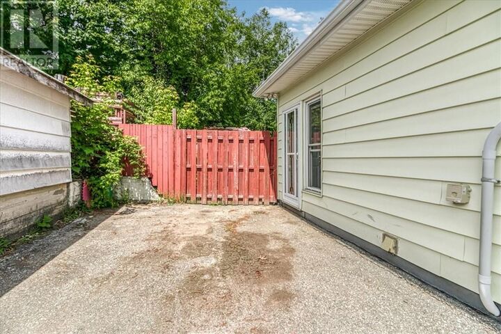 Property Photo:  32 Fraser Avenue  ON P0M 2R0 
