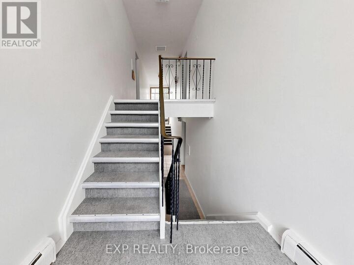 Property Photo: 89 Donald Street ON L4N 1E6