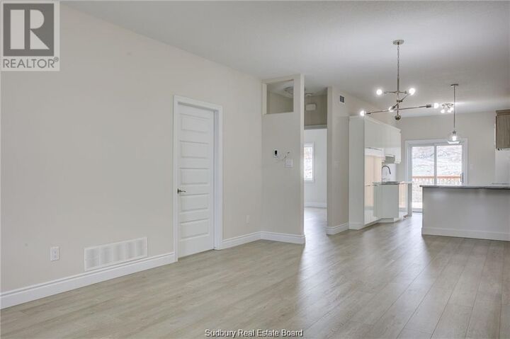 Property Photo: 1509 Montrose ON P3A 0E1