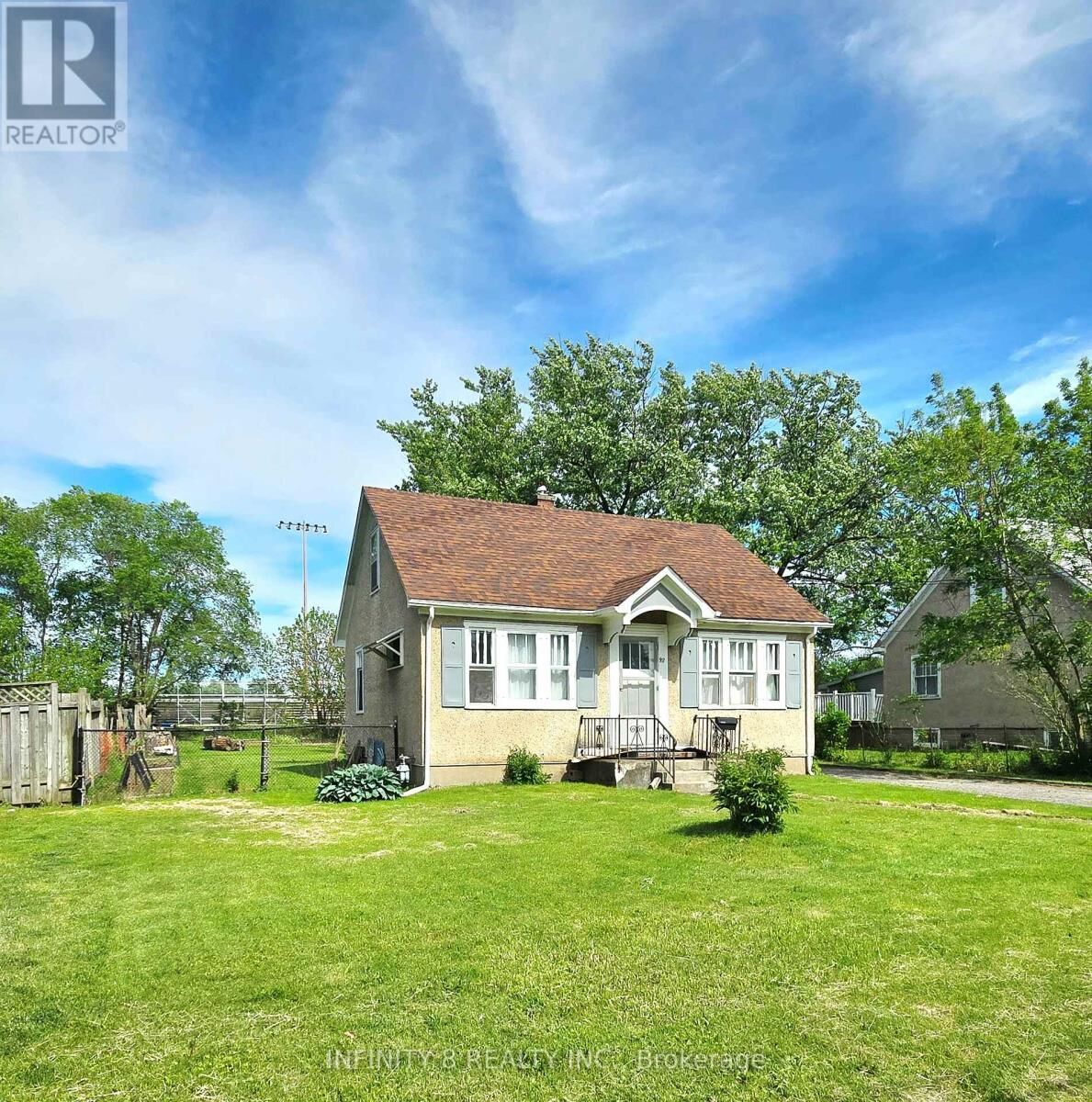 Property Photo: 98 Louth Street ON L2S 2T4