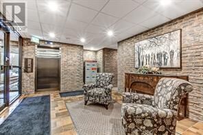 Property Photo: 300 Everglade Crescent 214 ON N6H 4P8