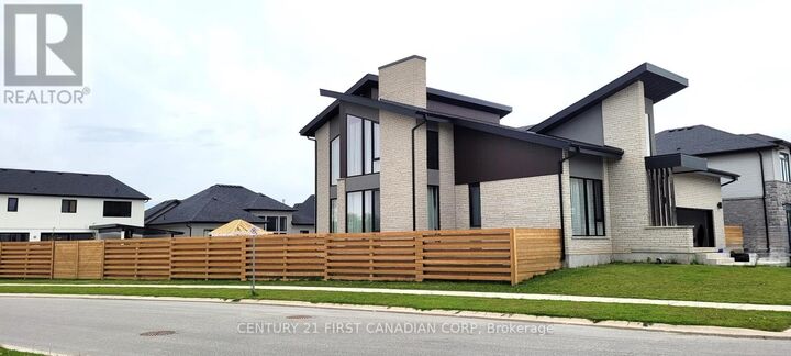 Property Photo:  3533 Silverleaf Chase  ON N6P 0G8 