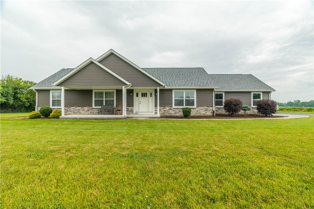 Property Photo:  5165 Diamond Mill Road  OH 45309 