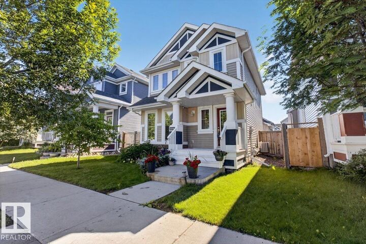2235 76 Street SW — photo 1