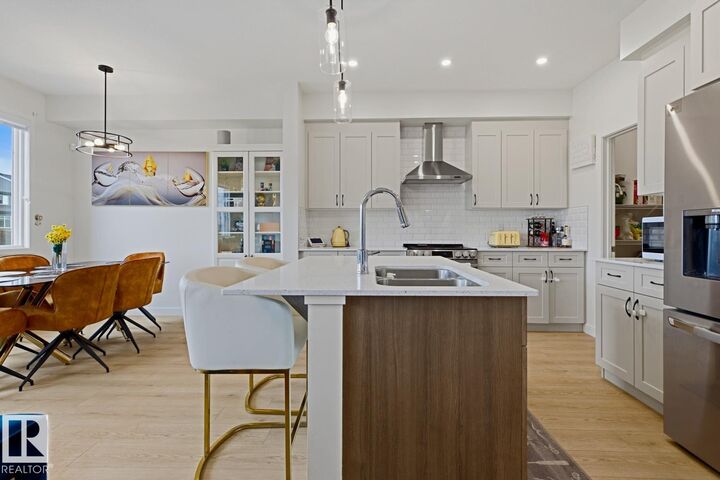 Property Photo:  22916 82 Ave NW  AB T5T 4N5 