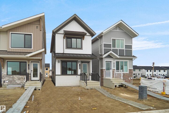 Property Photo: 1320 9 Street NW AB T6T 2W2