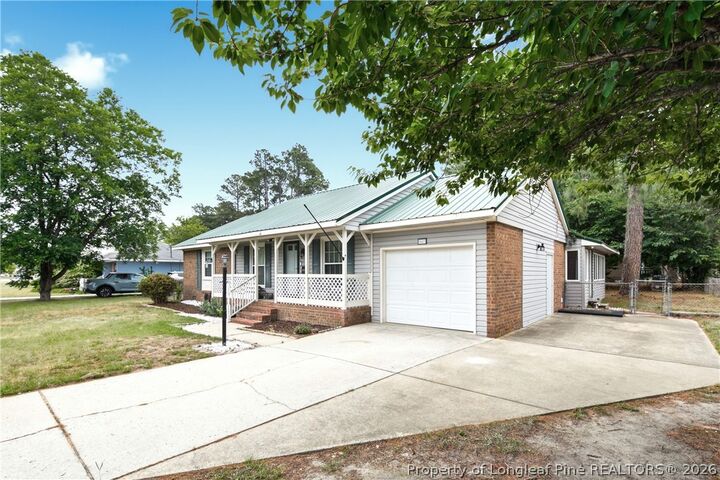 Property Photo: 547 Farmview Drive NC 28311