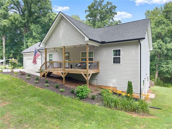 Property Photo:  7280 Log Cabin Road  GA 30028 
