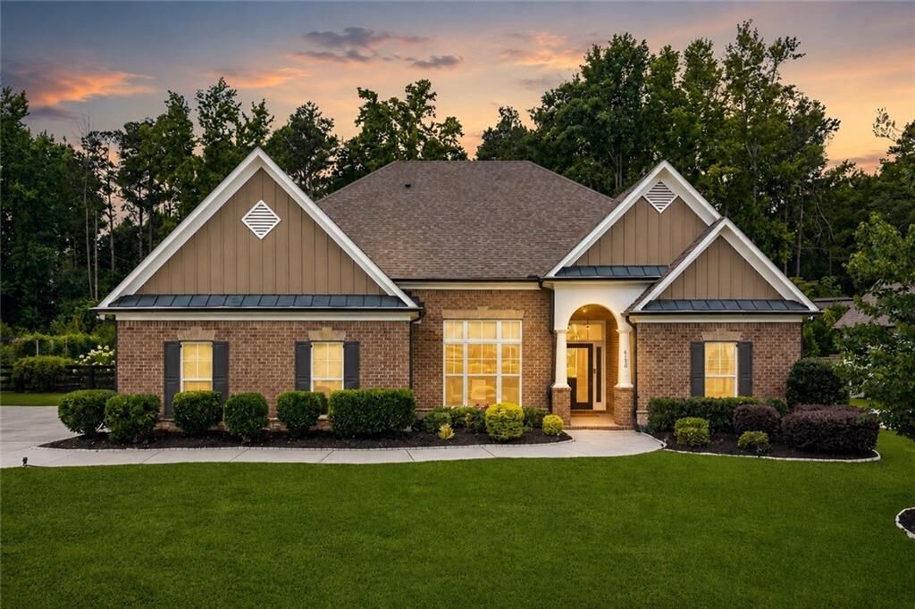Property Photo: 6130 Bentley Commons Drive GA 30040